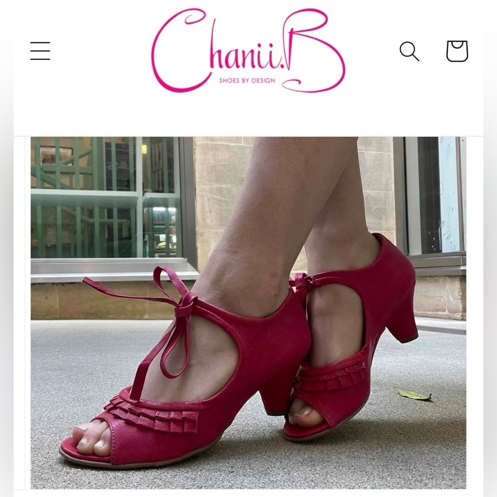 Stylish Leather dusty pink Heels